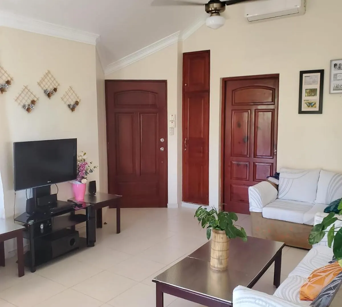 Apartamento Refugio En El Embrujo II Santiago De Los Caballeros